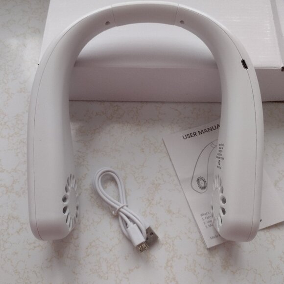 NIB Super Cooling Coca Cola Portable Fan - Picture 3 of 10